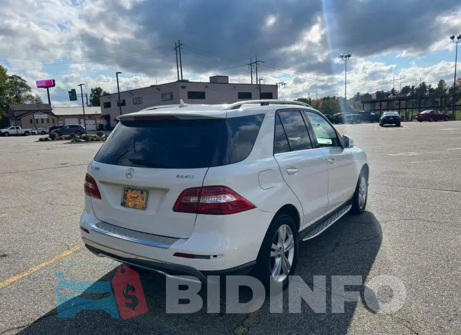 4JGDA5HB6FA453216 Photo# 4