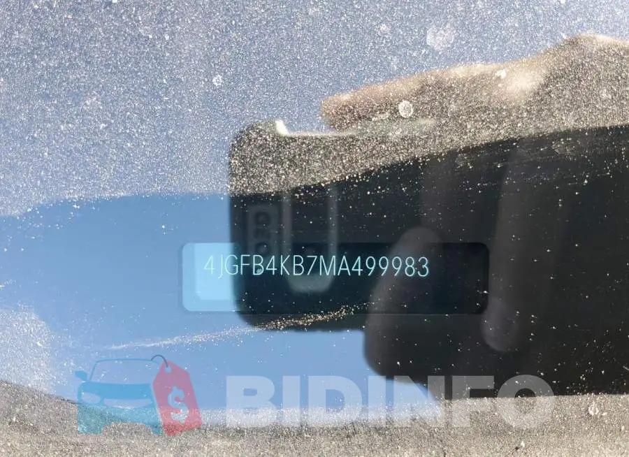 4JGFB4KB7MA499983 Photo# 13