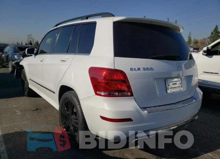 WDCGG5HB0FG378584 Photo# 3