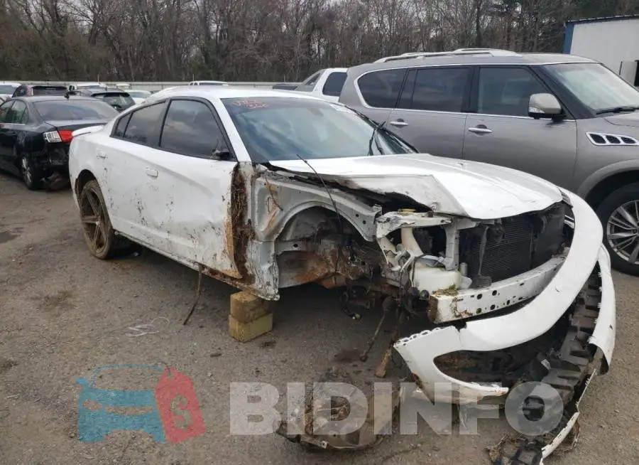 2C3CDXBG4FH784325 Photo# 4