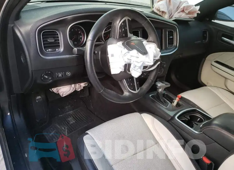 2C3CDXHG8JH192555 Photo# 8