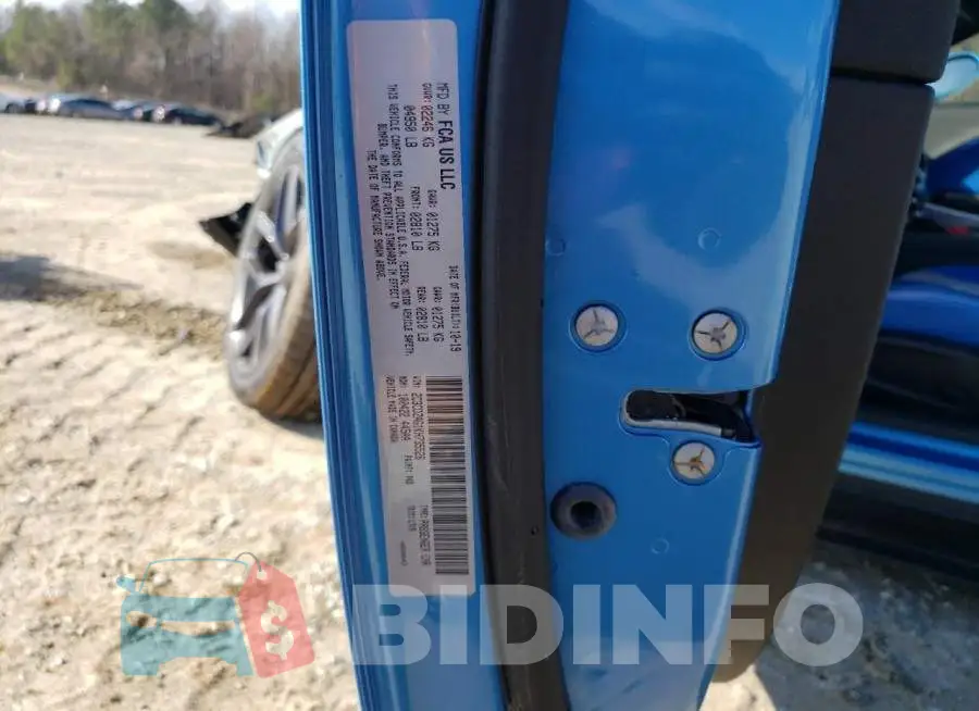 2C3CDZAG1KH735526 Photo# 12