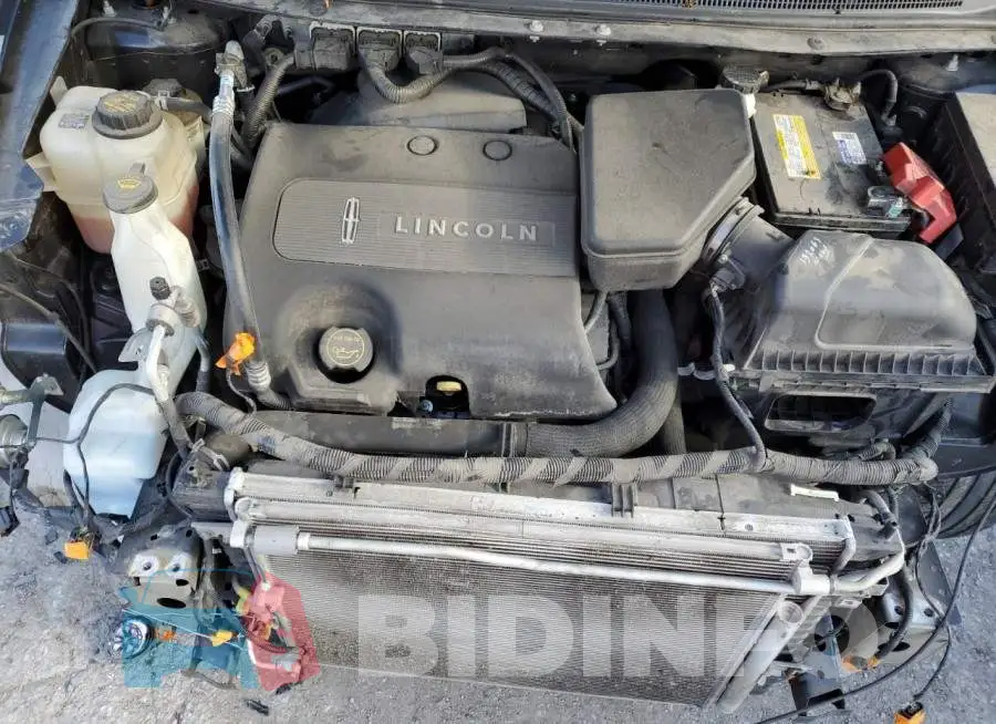 2LMDJ6JK4FBL31947 Photo# 12
