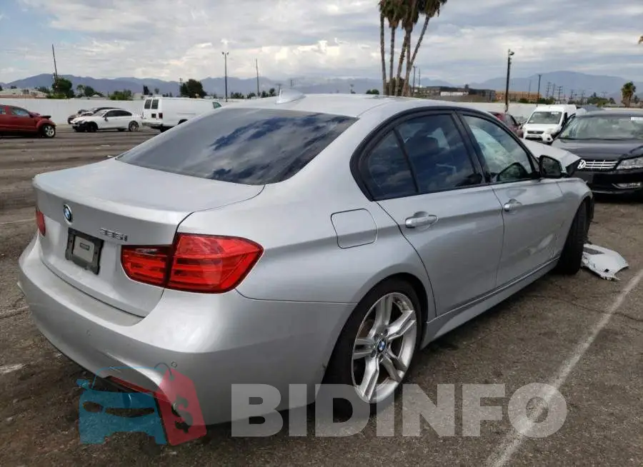 WBA3A9C52FKW74604 Photo# 4