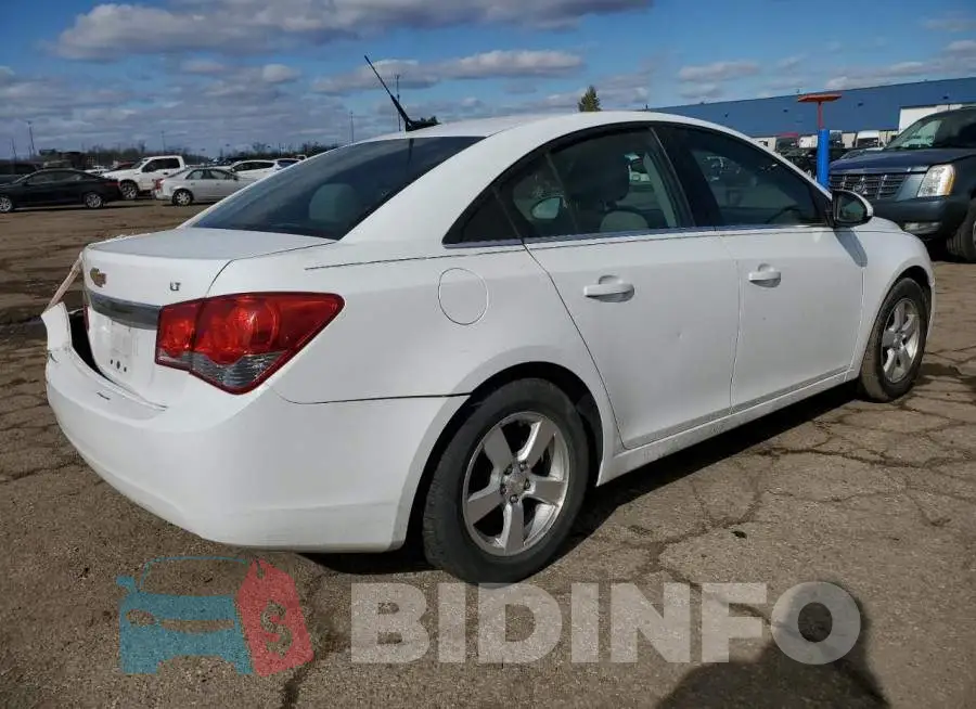 1G1PC5SB9E7277643 Photo# 3