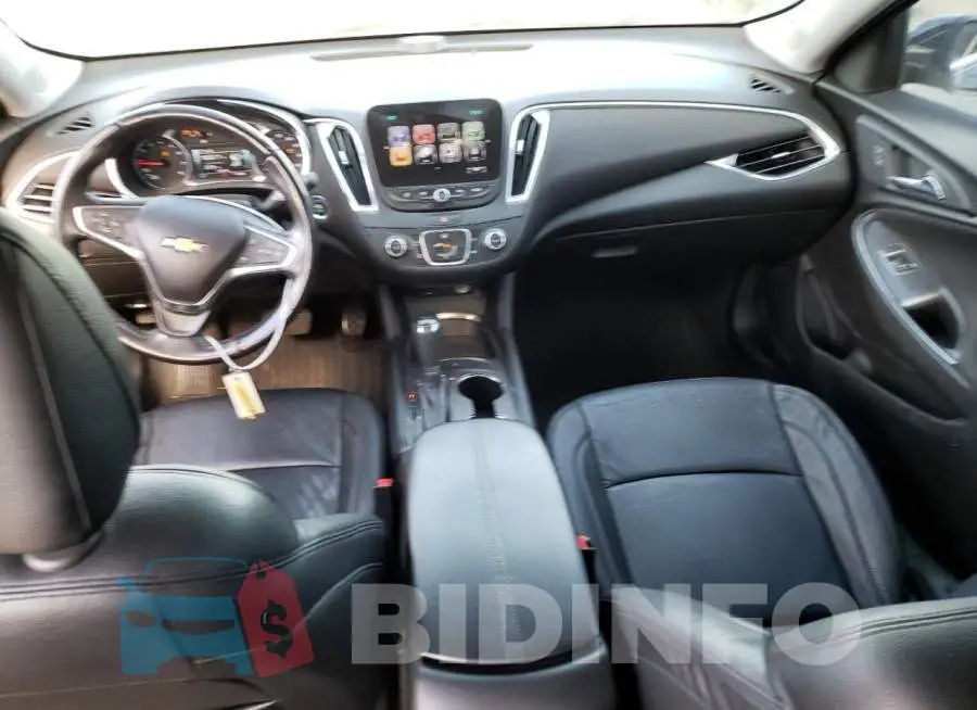 1G1ZD5ST0JF132019 Photo# 8