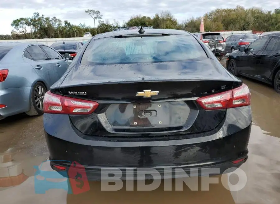 1G1ZD5ST6LF022028 Photo# 6