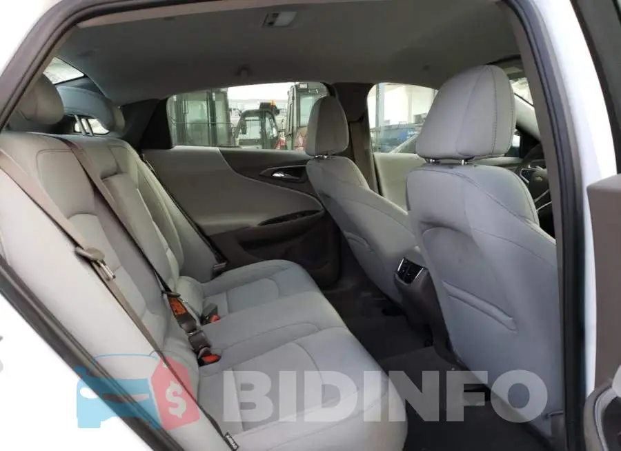 1G1ZD5ST7NF132668 Photo# 10