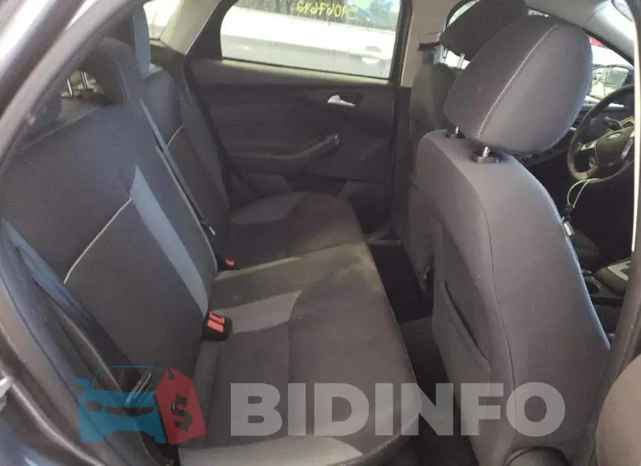 1FADP3F25EL427550 Photo# 6