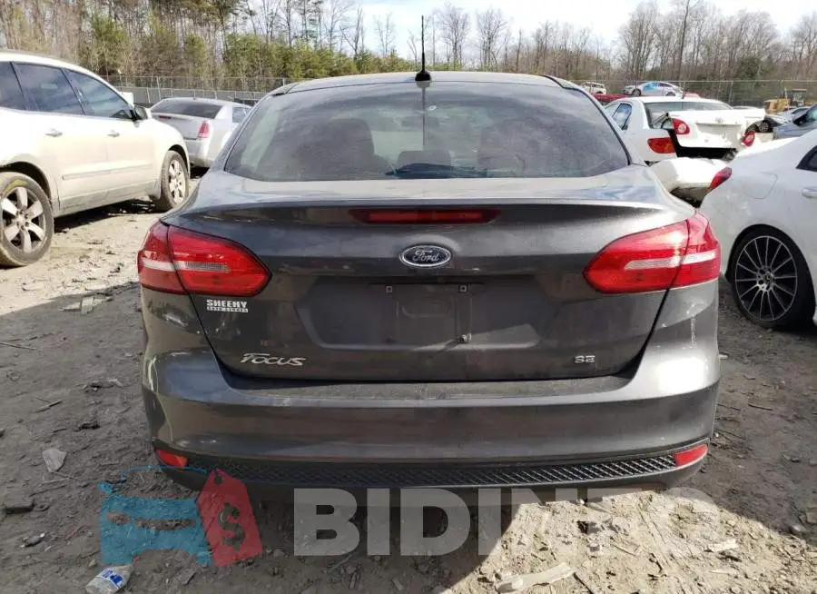 1FADP3F2XJL202082 Photo# 6