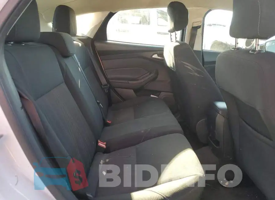 1FADP3K2XJL205229 Photo# 6