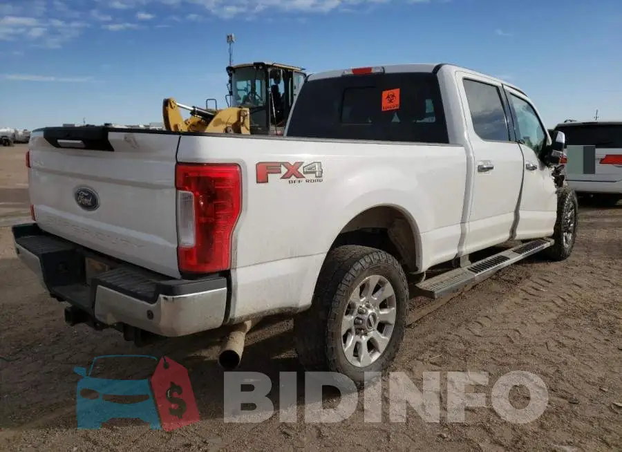 1FT7W2B68JEB67768 Photo# 3