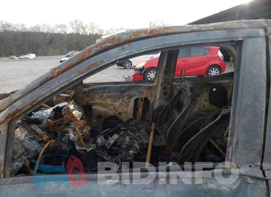 1FTER4EH1NLD17163 Photo# 7