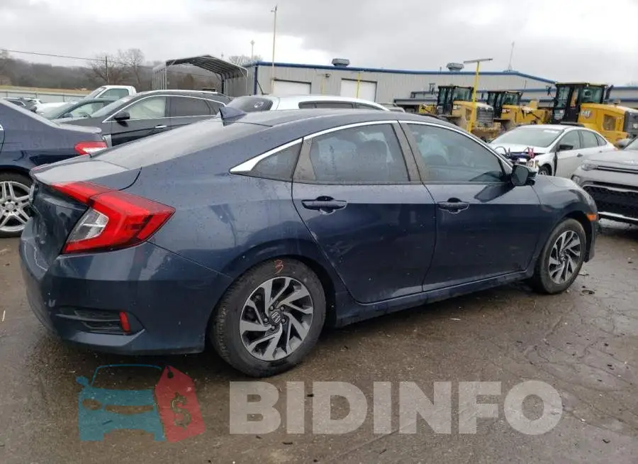 19XFC2F73HE019386 Photo# 3