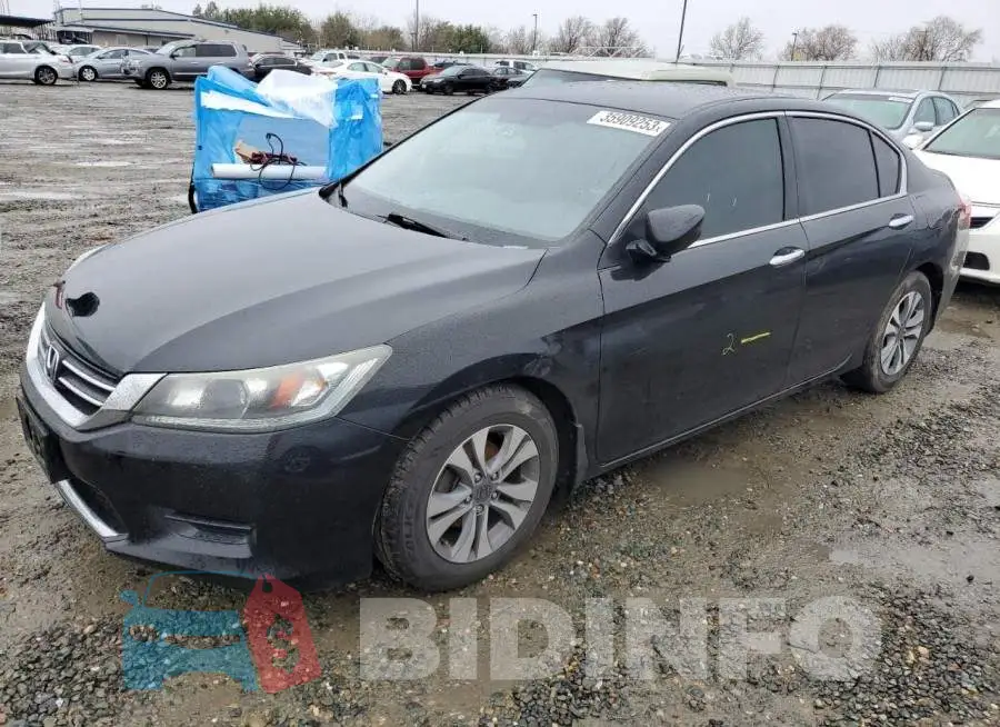 1HGCR2F32FA261814 Photo# 1
