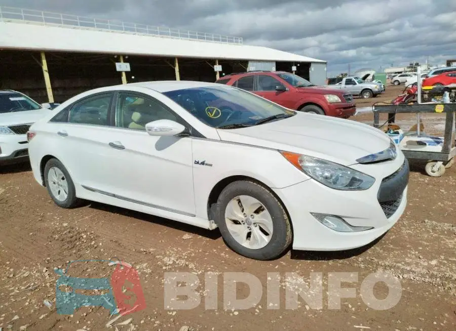 KMHEC4A44EA113274 Photo# 4
