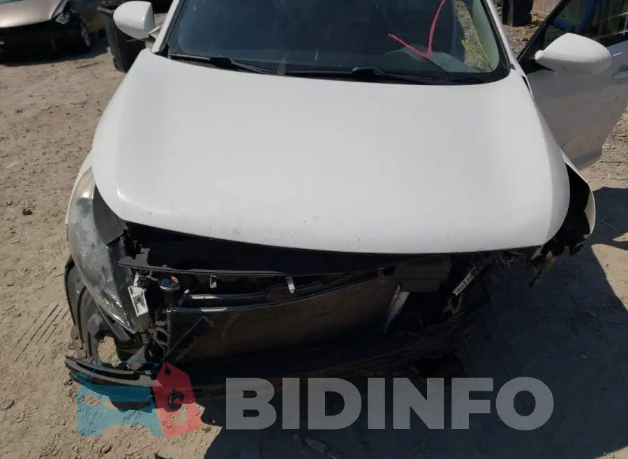 KNDPB3AC8G7794475 Photo# 7