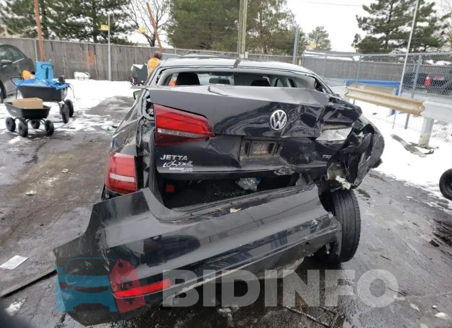3VW167AJ3HM322799 Photo# 6