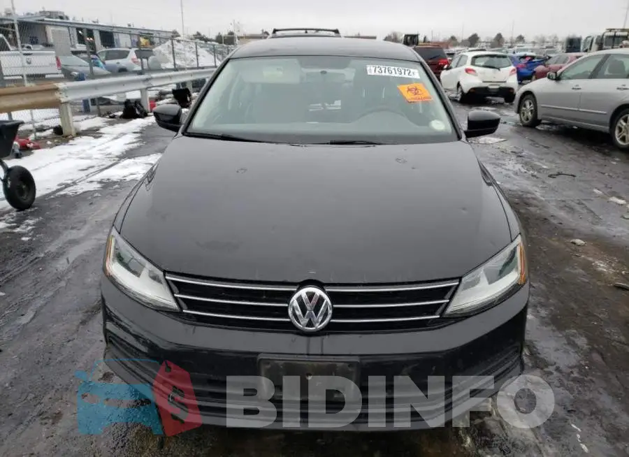 3VW167AJ3HM322799 Photo# 5