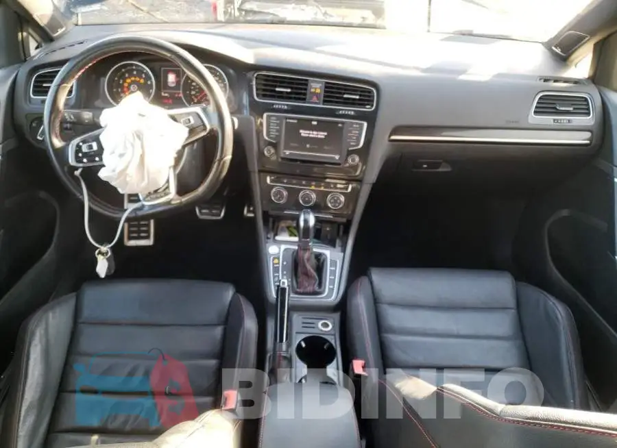 3VW4T7AU8GM063872 Photo# 8