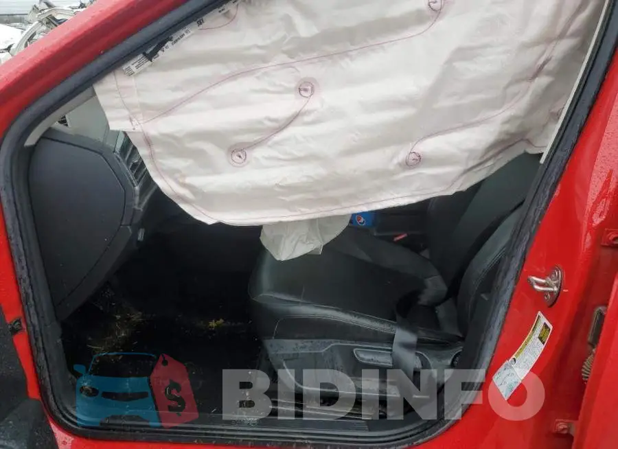 3VWE57BU4KM054169 Photo# 7