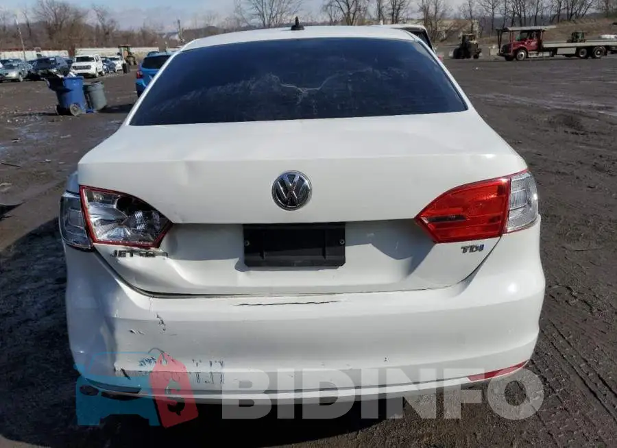 3VWLL7AJ3EM420194 Photo# 6