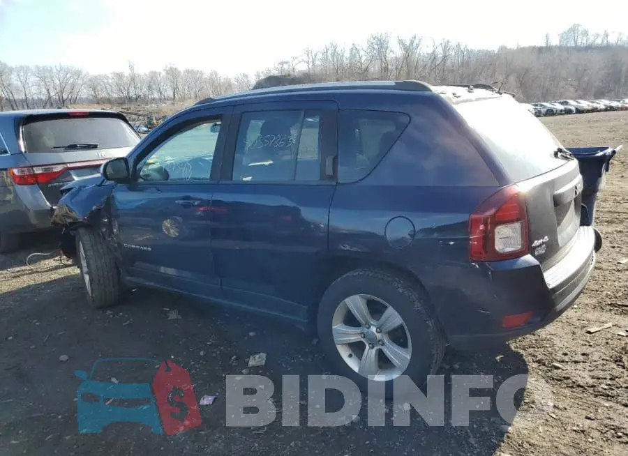 1C4NJDBBXFD240182 Photo# 2
