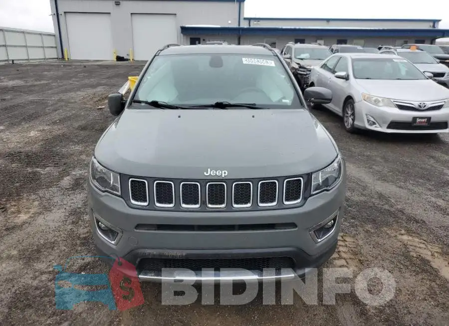 3C4NJDCB1LT215501 Photo# 5