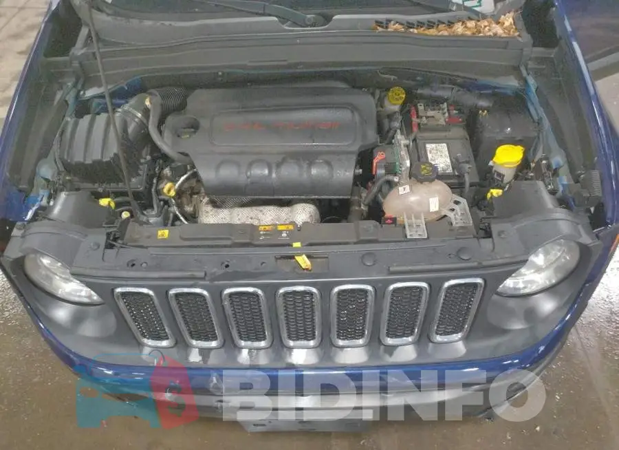 ZACCJBBB9JPH18257 Photo# 12