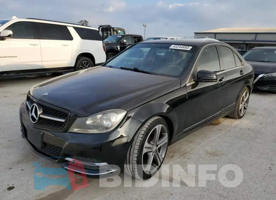 WDDGF4HB5EA928663 Photo# 1
