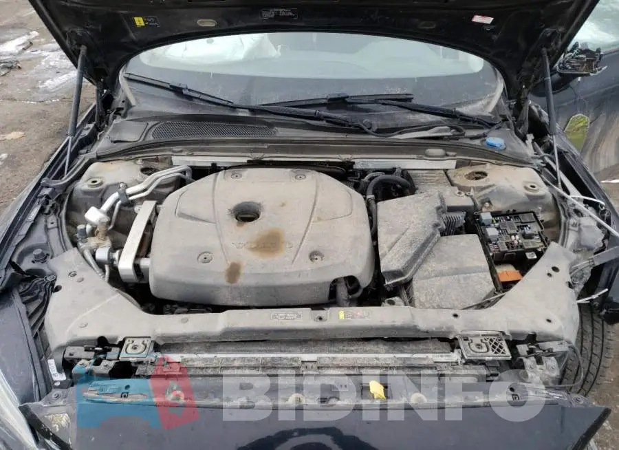 7JR102FK6LG037544 Photo# 11