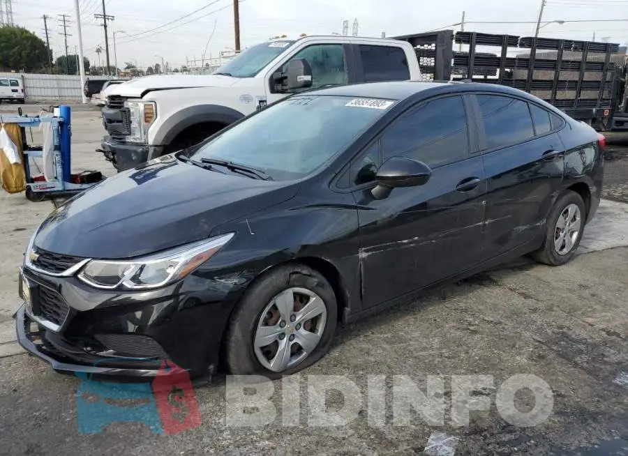 1G1BC5SM2J7190995 Photo# 1