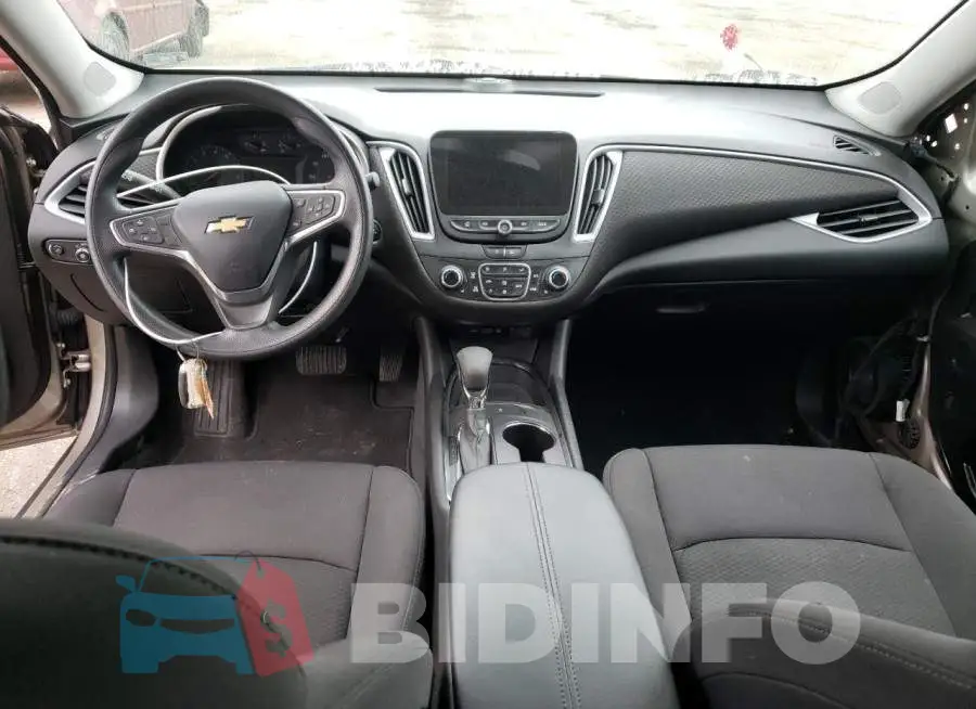 1G1ZD5ST4NF135107 Photo# 8