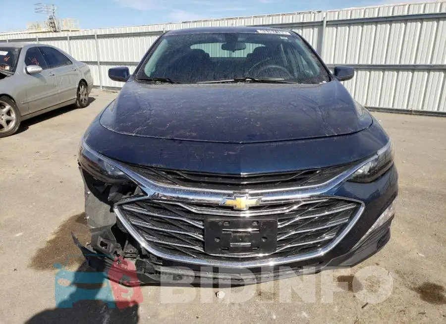 1G1ZD5ST5NF181822 Photo# 5