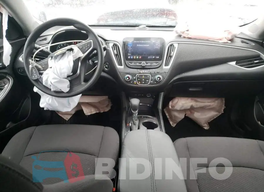 1G1ZD5ST7NF180901 Photo# 8
