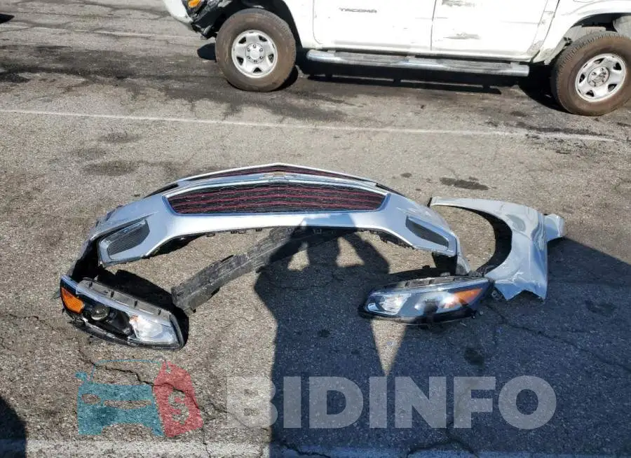 1G1ZD5ST9JF132021 Photo# 12