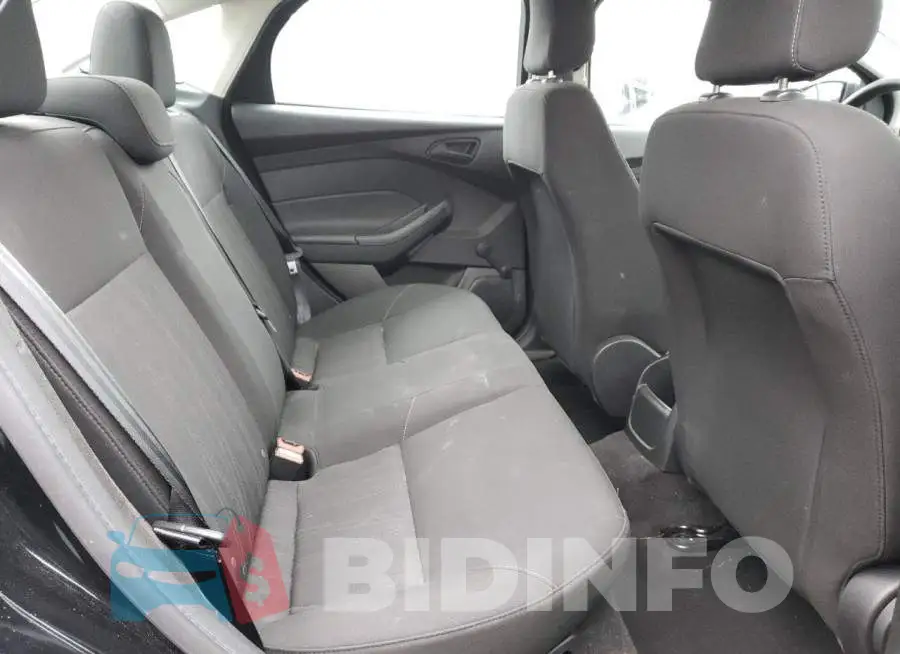 1FADP3E23HL331681 Photo# 10