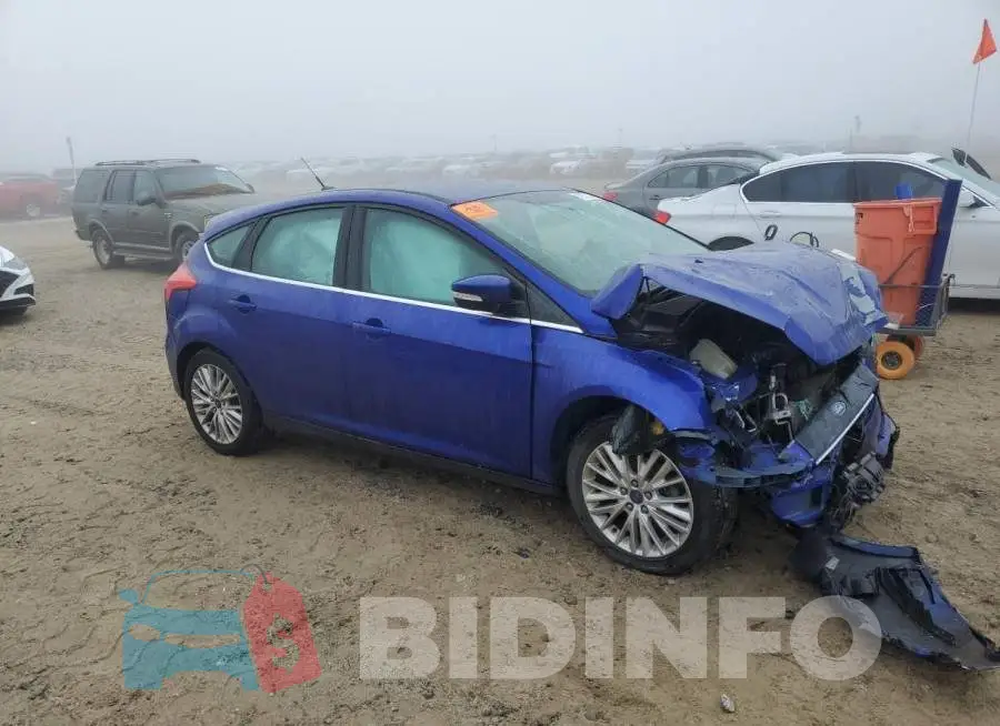 1FADP3N29FL356825 Photo# 4