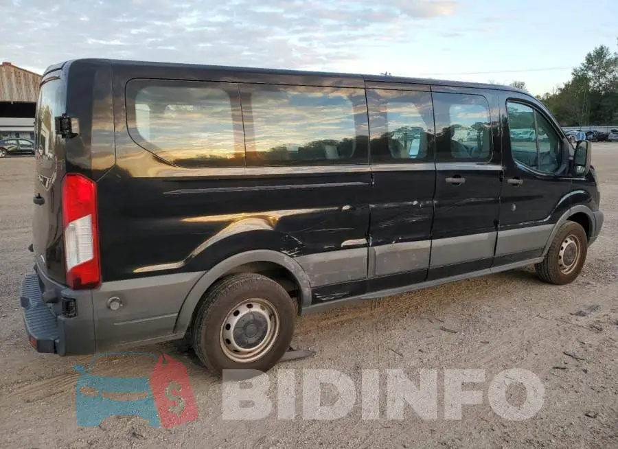 1FBZX2ZM4HKA18378 Photo# 3