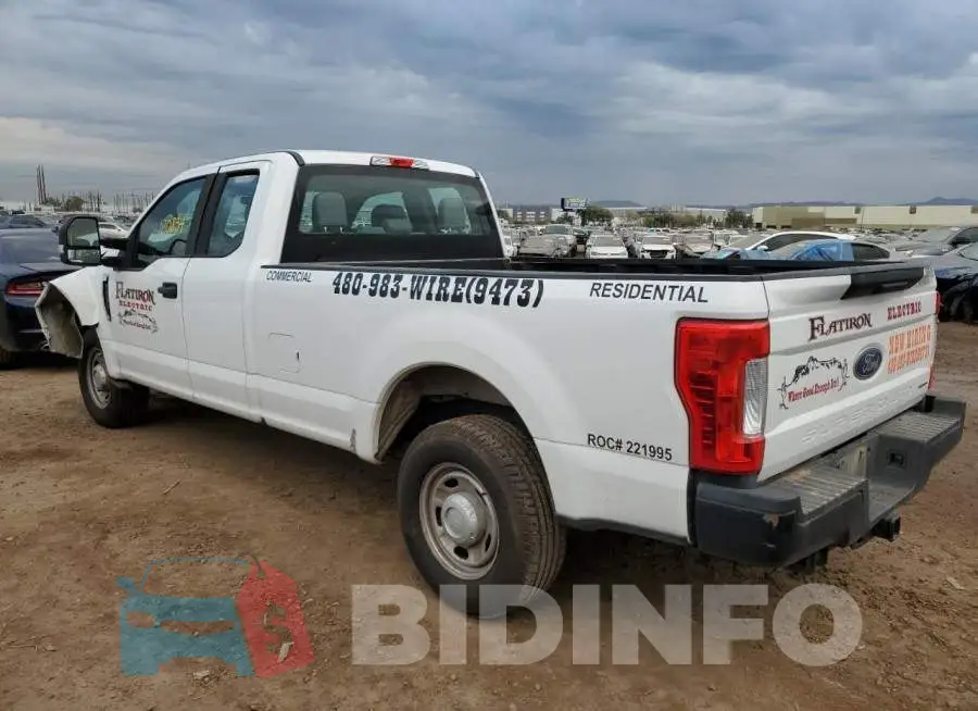 1FT7X2A62HEC56485 Photo# 2