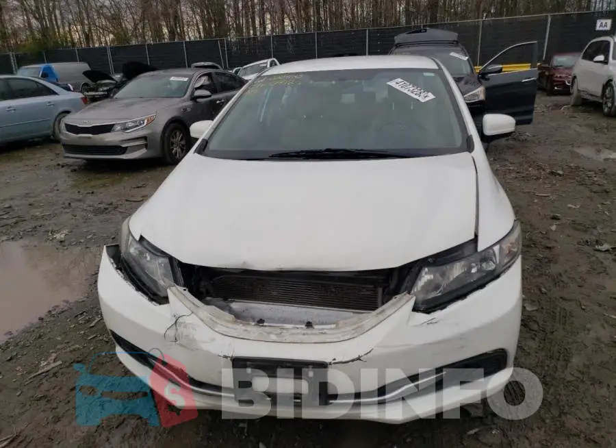 19XFB2F56FE706876 Photo# 5