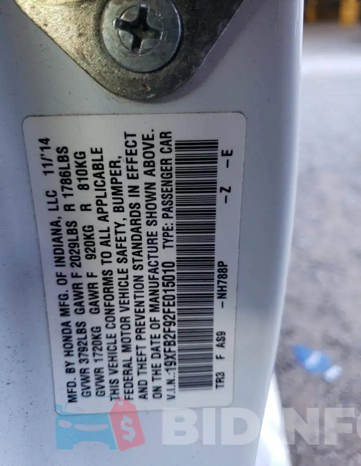 19XFB2F92FE015010 Photo# 12