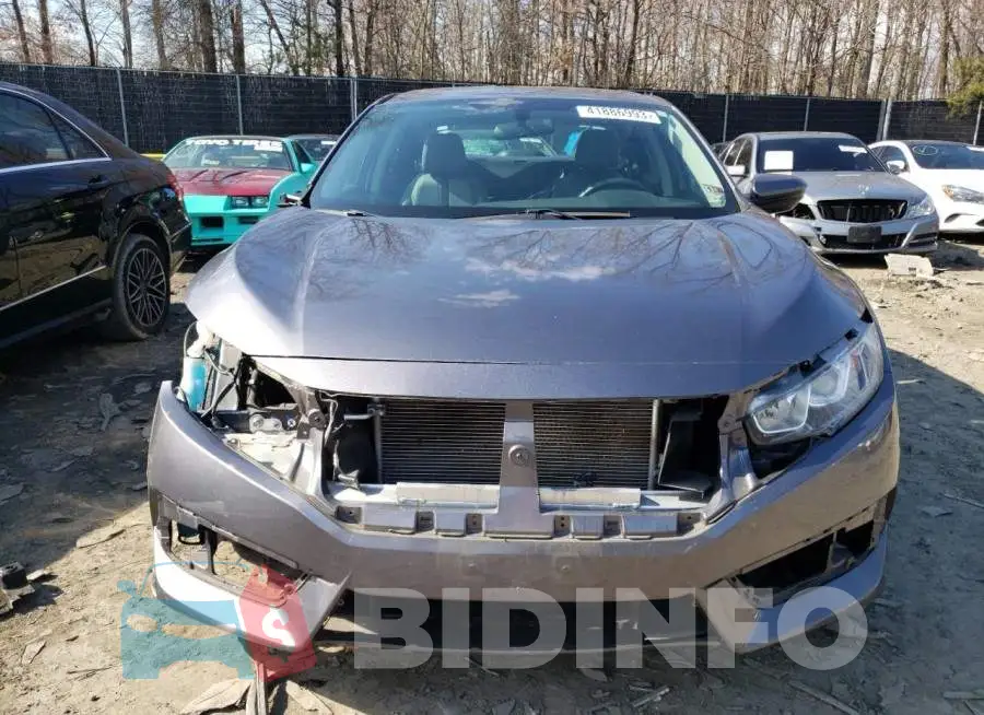 19XFC2F77HE012747 Photo# 5