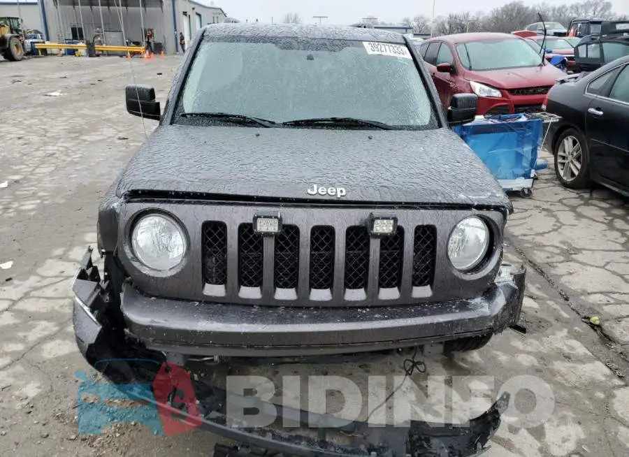 1C4NJPBB6GD716754 Photo# 5