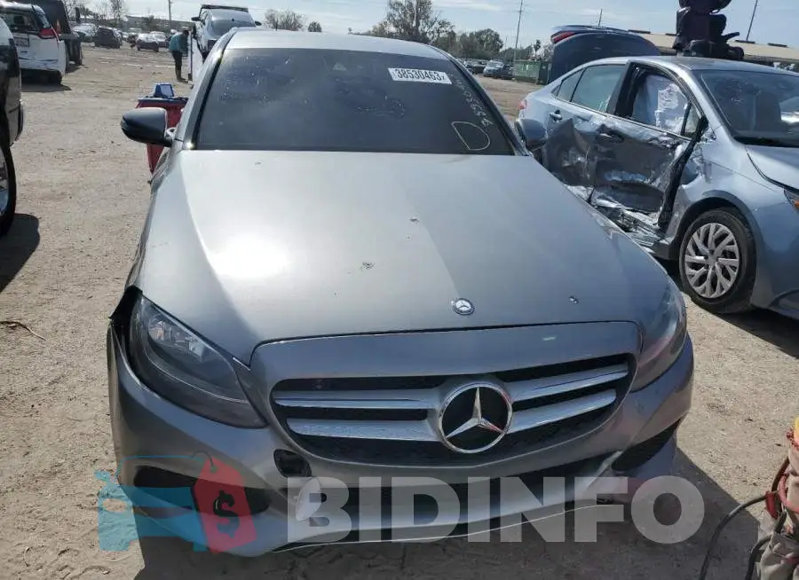 55SWF4JB6GU123716 Photo# 5