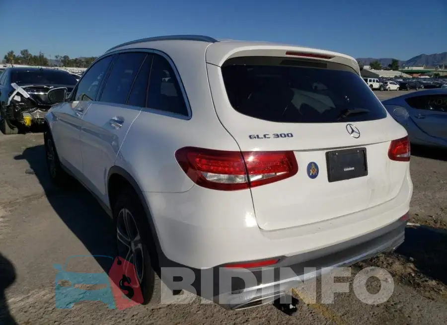 WDC0G4JB8HF163601 Photo# 2