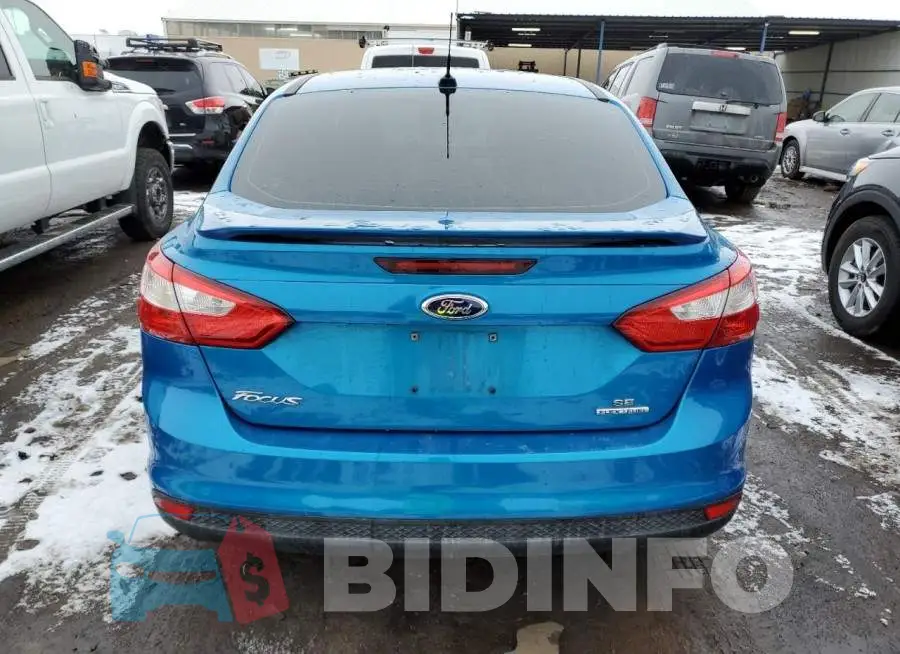 1FADP3F22EL373740 Photo# 6