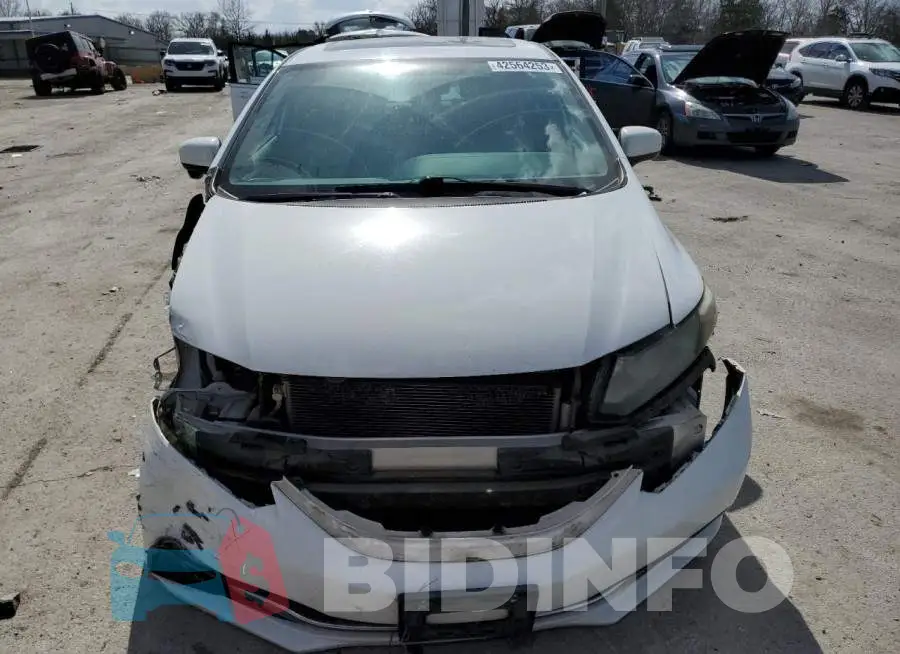 19XFB2F81EE007843 Photo# 5