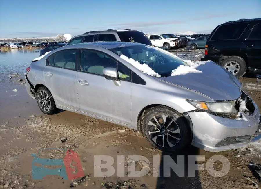 19XFB2F88FE035169 Photo# 4