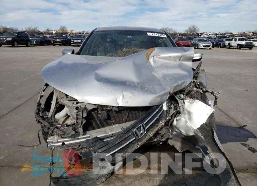 1HGCR2F3XEA086372 Photo# 5